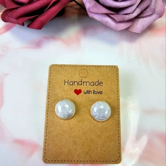 Handmade Stud Earrings - Picture 1 of 2
